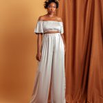 Image of lady in Aku set silk